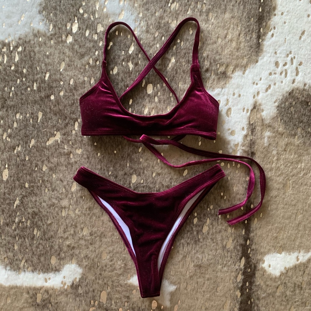 NWOT velvet bikini